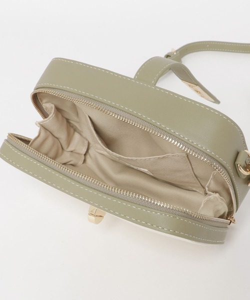 RODE SKO(ロデスコ)の「MI キャンバスひねり金具ショルダー(ショルダーバッグ・レディース・ブラウン/オリーブ・ONE)」の4枚目の写真