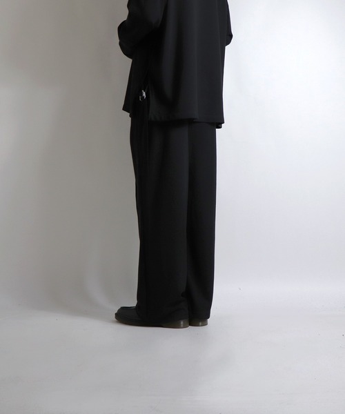 Confirm（コンファーム）の「センターピンタック イージーワイドスウェットパンツ 【Confirm】（スウェットパンツ・メンズ・ブラック/グリーン/ワイン・M/L）」の7枚目の写真