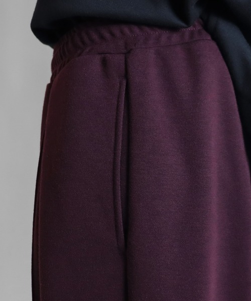 Confirm（コンファーム）の「センターピンタック イージーワイドスウェットパンツ 【Confirm】（スウェットパンツ・メンズ・ブラック/グリーン/ワイン・M/L）」の14枚目の写真