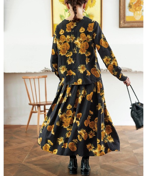 サニークラウズ ゴッホのヒマワリスカート〈レディース〉（スカート