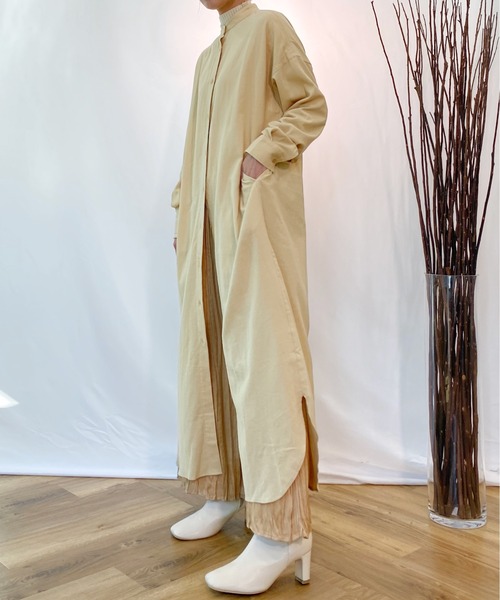 AZUL ENCANTO（アズールエンカント）の「マキシ丈ネルワンピース（シャツワンピース・レディース・ブラック/ベージュ・FREE）」の11枚目の写真