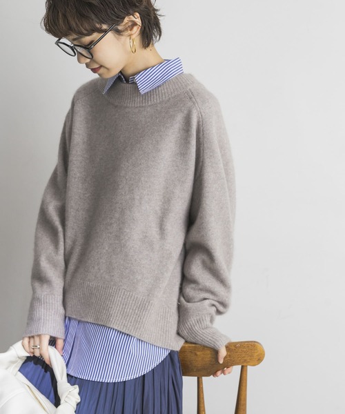 URBAN RESEARCH(アーバンリサーチ)の「FLUFFYモックネックニット(ニット/セーター・レディース・イエロー/ライトベージュ/ライトグレー/ブラック/ベージュ系その他・FREE)」の1枚目の写真