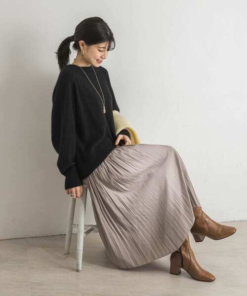 URBAN RESEARCH(アーバンリサーチ)の「FLUFFYモックネックニット(ニット/セーター・レディース・イエロー/ライトベージュ/ライトグレー/ブラック/ベージュ系その他・FREE)」の8枚目の写真