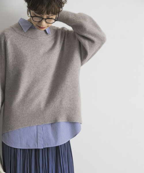 URBAN RESEARCH(アーバンリサーチ)の「FLUFFYモックネックニット(ニット/セーター・レディース・イエロー/ライトベージュ/ライトグレー/ブラック/ベージュ系その他・FREE)」の10枚目の写真