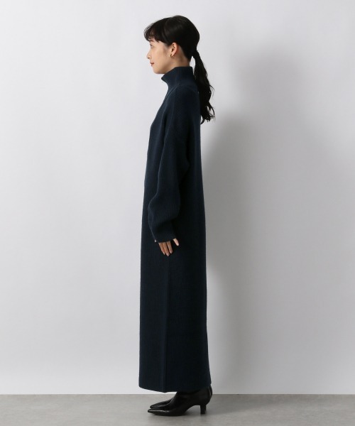 LOWRYS FARM(ローリーズファーム)の「ハイネックジップニットワンピース 229949(ワンピース・レディース・ネイビー/グレー/グリーン・FREE)」の11枚目の写真