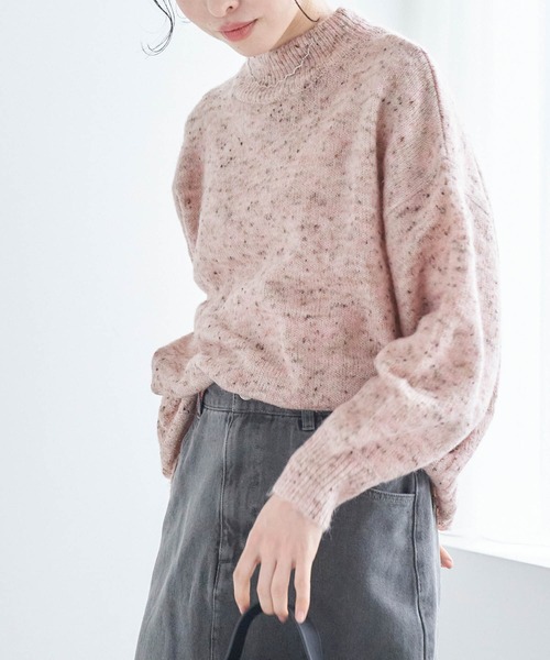 anown(アノン)の「ネップデザインモックネックボリュームスリーブニット(ニット/セーター・レディース・ブラック/ピンク・FREE)」の22枚目の写真