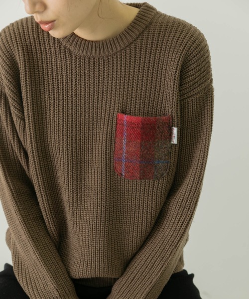 URBAN RESEARCH Sonny Label（アーバンリサーチサニーレーベル）の「ハリスツイードポケットニットプルオーバー（Tシャツ/カットソー・レディース・ネイビー/オフホワイト/ライトグレー/ブラウン・FREE）」の11枚目の写真
