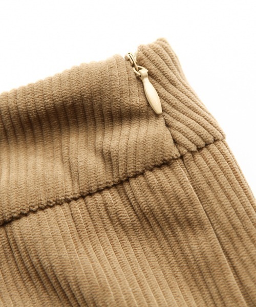 La-gemme（ラジェム）の「コーデュロイロングスカート（スカート・レディース・ブラック/ブラウン/ベージュ/レッド・M/L）」の9枚目の写真