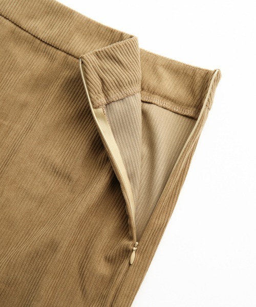 La-gemme（ラジェム）の「コーデュロイロングスカート（スカート・レディース・ブラック/ブラウン/ベージュ/レッド・M/L）」の10枚目の写真