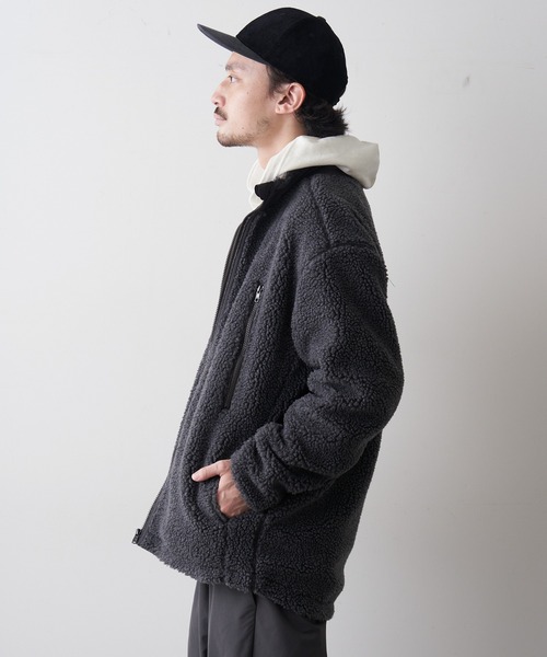 CIAOPANIC TYPY（チャオパニックティピー）の「【Fine 2月号掲載】【OSORO】ボア スタンドブルゾン（ブルゾン・メンズ・チャコールグレー/アイボリー/キャメル・M/L）」の18枚目の写真