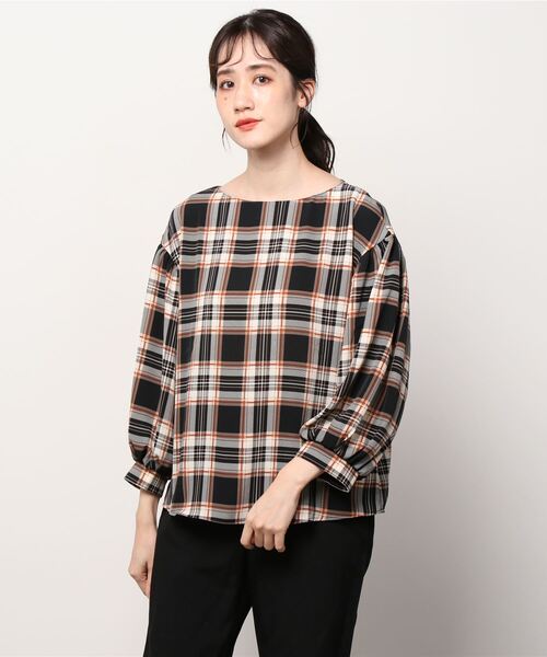 NARACAMICIE(ナラカミーチェ)の「ツイルチェックドロップパフスリーブブラウス(シャツ/ブラウス・レディース・ベージュ/ブルー・LARGE/SMALL/MEDIUM/XX-LARGE)」の19枚目の写真