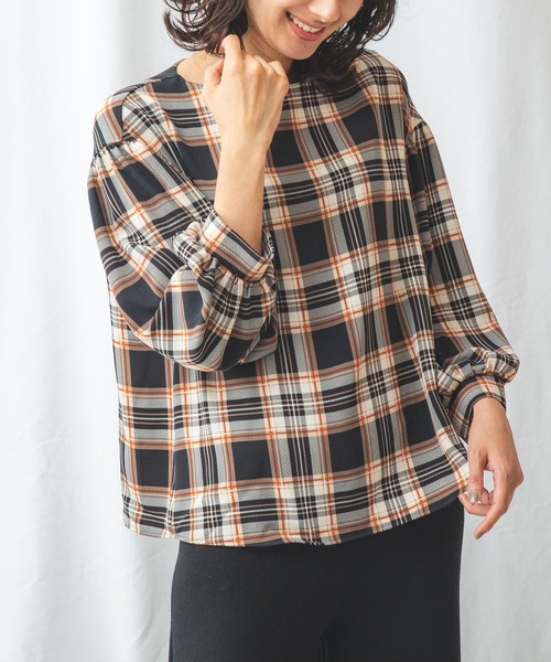 NARACAMICIE(ナラカミーチェ)の「ツイルチェックドロップパフスリーブブラウス(シャツ/ブラウス・レディース・ベージュ/ブルー・LARGE/SMALL/MEDIUM/XX-LARGE)」の15枚目の写真