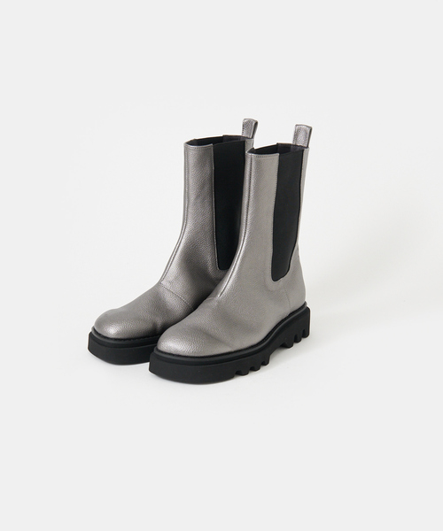 Au BANNISTER（オゥバニスター）の「【WEB限定/晴雨兼用】トラックソールブーツ（ブーツ・レディース・ブラック/シルバー/アイボリー・S/M/L）」の19枚目の写真