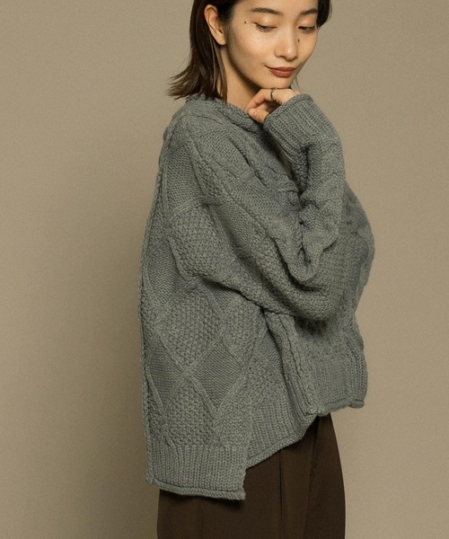 KBF - 新品▷KBF＊ケーブルパッチワークニット OFF KBF（ケイビーエフ）の「ケーブルパッチワークニット（ニット