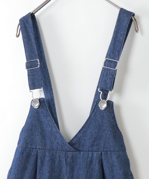 ikka(イッカ)の「カシュクールサロペット(120~160cm)(サロペット/オーバーオール・キッズ・ネイビー/キャメル・120/130/140/150/160)」の4枚目の写真