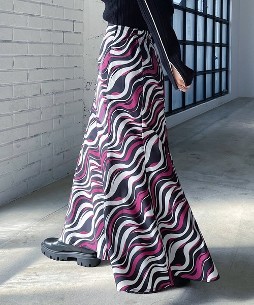 PAGEBOY（ページボーイ）の「アートペイント柄スカート（スカート・レディース・ホワイト系その他/ブラック系その他・FREE）」の4枚目の写真