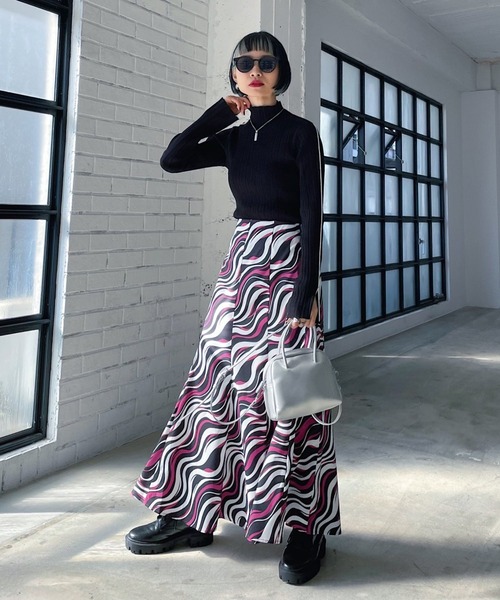 PAGEBOY（ページボーイ）の「アートペイント柄スカート（スカート・レディース・ホワイト系その他/ブラック系その他・FREE）」の5枚目の写真