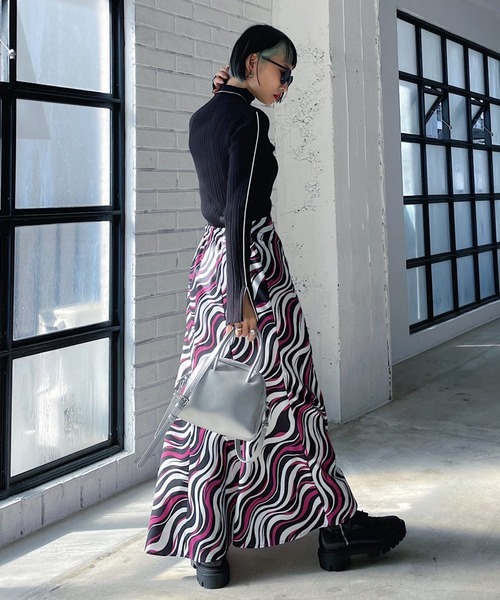 PAGEBOY（ページボーイ）の「アートペイント柄スカート（スカート・レディース・ホワイト系その他/ブラック系その他・FREE）」の6枚目の写真