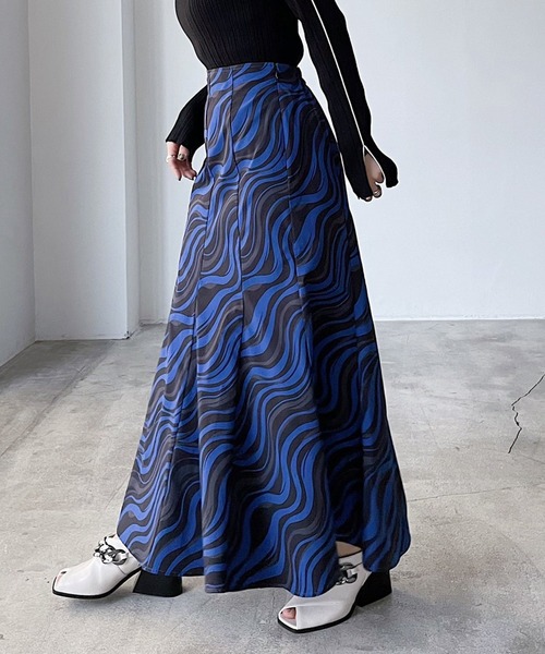 PAGEBOY（ページボーイ）の「アートペイント柄スカート（スカート・レディース・ホワイト系その他/ブラック系その他・FREE）」の8枚目の写真