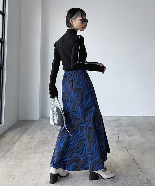 PAGEBOY（ページボーイ）の「アートペイント柄スカート（スカート・レディース・ホワイト系その他/ブラック系その他・FREE）」の10枚目の写真