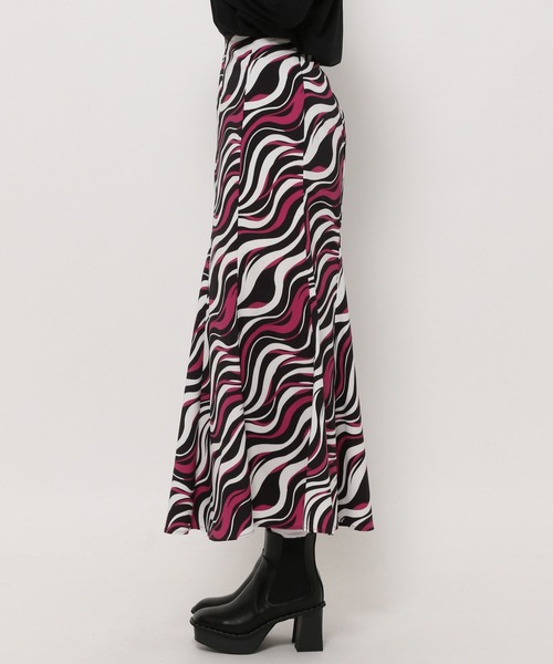 PAGEBOY（ページボーイ）の「アートペイント柄スカート（スカート・レディース・ホワイト系その他/ブラック系その他・FREE）」の12枚目の写真