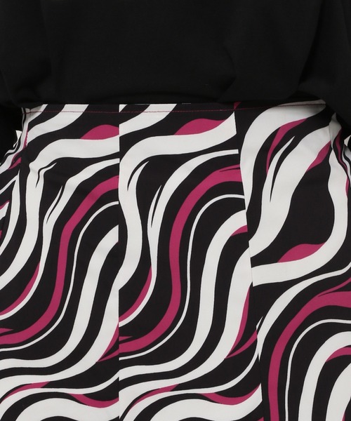 PAGEBOY（ページボーイ）の「アートペイント柄スカート（スカート・レディース・ホワイト系その他/ブラック系その他・FREE）」の14枚目の写真