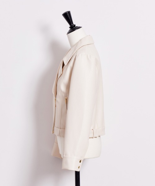 NOELA(ノエラ)の「フェイクレザーライダースジャケット(ライダースジャケット・レディース・ブラック/オフホワイト/ベージュ・フリー)」の17枚目の写真