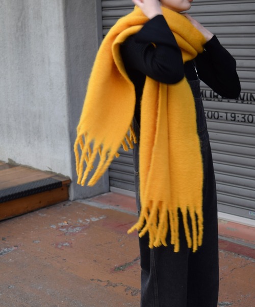 Marient(マリエント)の「カラーフリンジマフラー/Color Fringe Muffler(マフラー・レディース・ホワイト/ブルー/グリーン/オレンジ・FREE)」の4枚目の写真