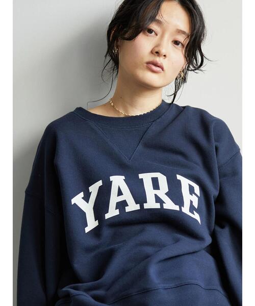 AMERICAN HOLIC（アメリカンホリック）の「カレッジロゴ裏毛プルオーバー（スウェット・レディース・チャコールグレー/ネイビー/イエロー/ホワイト系その他・M/L）」の19枚目の写真