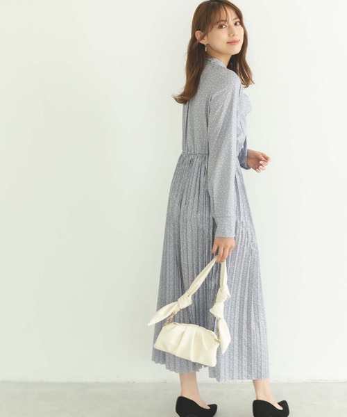 fifth（フィフス）の「ボウタイドットプリーツワンピース（ワンピース・レディース・ライトグレー/ブラック・M）」の8枚目の写真
