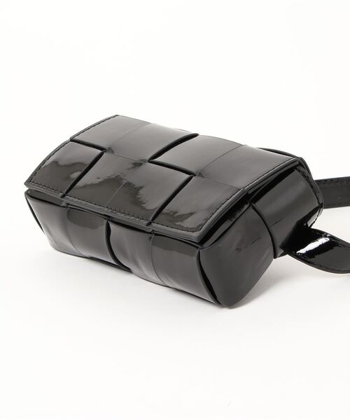 【OKUOKU　0909】エナメル加工　スクエアブロックショルダーバッグ/oku-ba-283