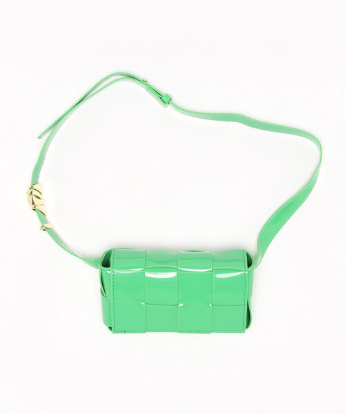【OKUOKU　0909】エナメル加工　スクエアブロックショルダーバッグ/oku-ba-283