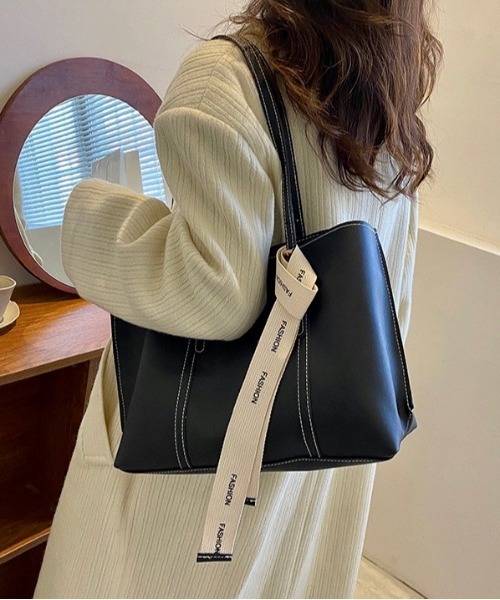 Burner(バーナー)の「【OKUOKU 0909】レザー調 ショルダートートバッグ / oku-bag-261-15(トートバッグ・レディース・その他2/その他4/その他3/その他1・FREE)」の2枚目の写真
