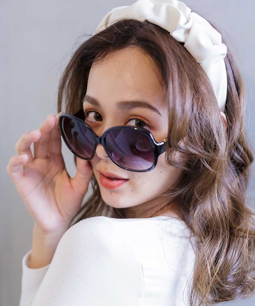 ALTROSE（アルトローズ）の「(9506)ｻﾝｸﾞﾗｽ（サングラス・レディース・ブラック/ブラウン/その他・FREE）」の2枚目の写真