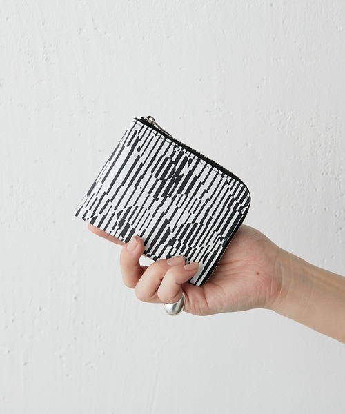 【未使用】kawa-kawa L字長財布　trick circle　牛革 Kawa-Kawa（カワカワ）の「