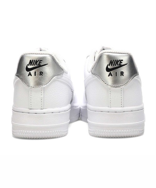 NIKE（ナイキ）の「NIKE WOMENS AIR FORCE 1 '07 / ナイキ ウィメンズ エア フォース  【SP】（スニーカー・レディース・ホワイト・23.5cm/24.5cm/26.5cm/27.5cm/28.5cm/24.0cm/25.0cm/27.0cm/28.0cm/29.0cm/23.0cm）」の7枚目の写真