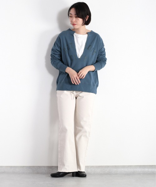 cepo（セポ）の「【WEB限定】スリットネックロゴスウェット（スウェット・レディース・ベージュ/オフホワイト/オレンジ/ブルー系・M）」の17枚目の写真