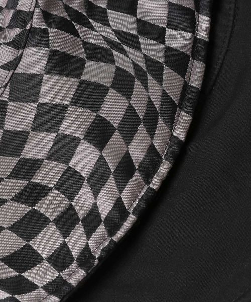 JEANASIS（ジーナシス）の「リバーシブルフラッグチェックバケハ/266903（ハット・レディース・ブラック系その他/レッド系その他・FREE）」の5枚目の写真