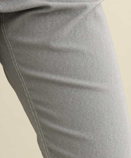 a.v.v(アーヴェヴェ)の「【軽撥水/接触冷感】ストレッチコードレーン5PKアンクルパンツ(その他パンツ・メンズ・ライトブルー/アイボリー/ネイビー/ブラック/ベージュ/ライトグレー・46/48/50/44/52)」の16枚目の写真