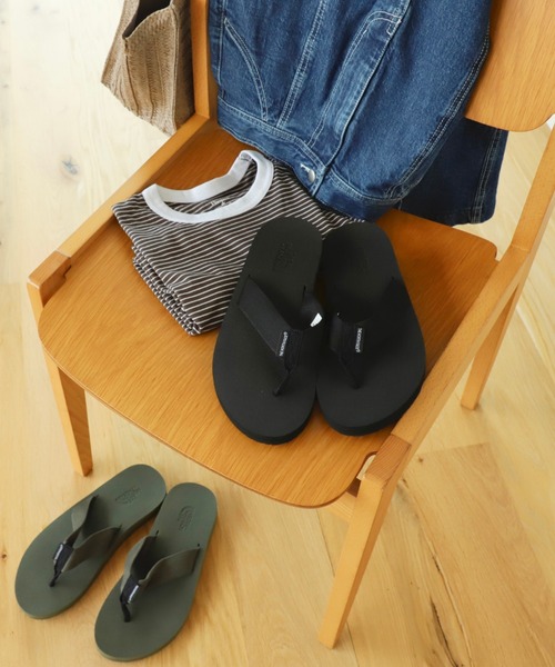 Ray BEAMS（レイビームス）の「THE NORTH FACE / フラッフィ フリップ フロップ レペンテ（サンダル・レディース・ブラック/オリーブ・6/7/5）」の20枚目の写真