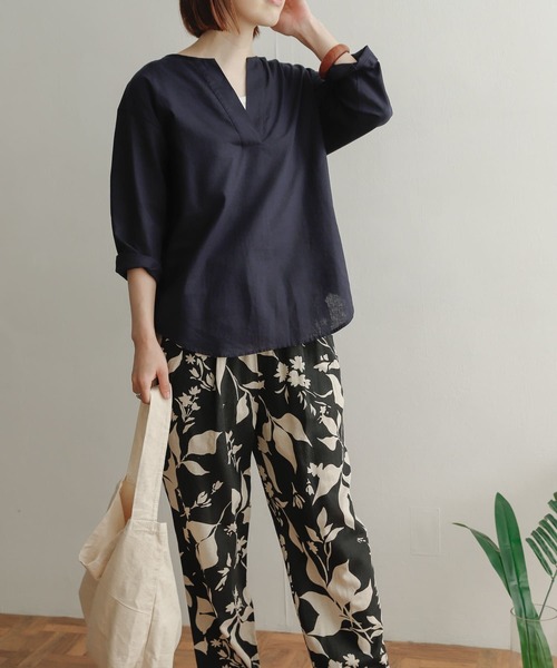 URBAN RESEARCH DOORS（アーバンリサーチドアーズ）の「リネンコットンスキッパーシャツ（シャツ/ブラウス・レディース・ネイビー/オフホワイト/ブルー・MEDIUM）」の3枚目の写真