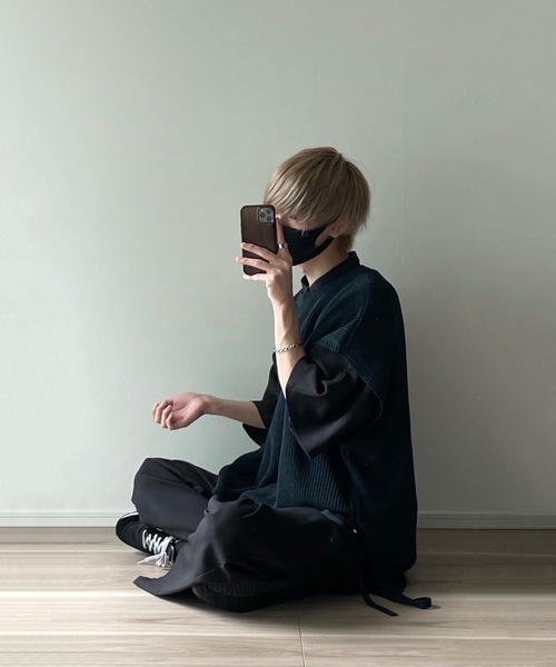 LILL(リル)の「ハーフスリーブドルマンバンドカラーシャツ(シャツ/ブラウス・メンズ・ホワイト/ライトブルー/ブラック/ダークグリーン/ブルー/グリーン/ライトグレー/ベージュ/ワイン/ダークグレー・S/M/L/XL)」の19枚目の写真