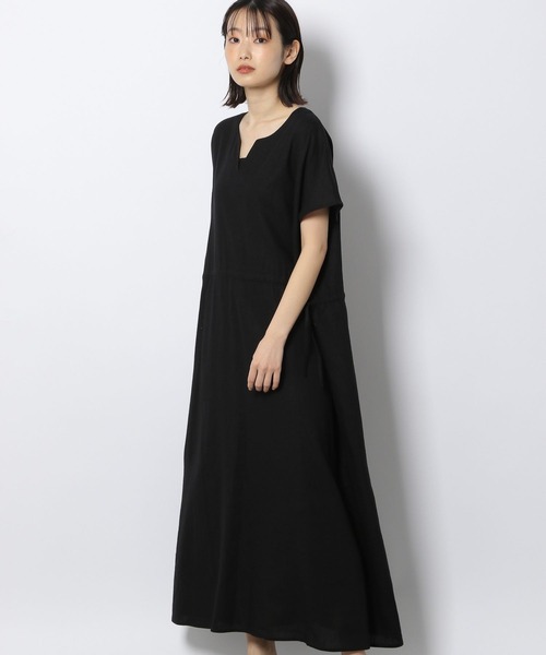 LAKOLE(ラコレ)の「リネンMIXサイドリボンワンピース / 285139(ワンピース・レディース・ブラック/ベージュ/ブラウン・SMALL/MEDIUM)」の2枚目の写真