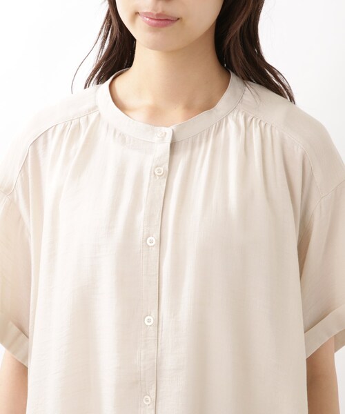 DRESKIP（ドレスキップ）の「◆バンドカラー裾フレアーブラウス（シャツ/ブラウス・レディース・オフホワイト/グレー系その他/グリーン/ライトベージュ・02/03/04）」の8枚目の写真