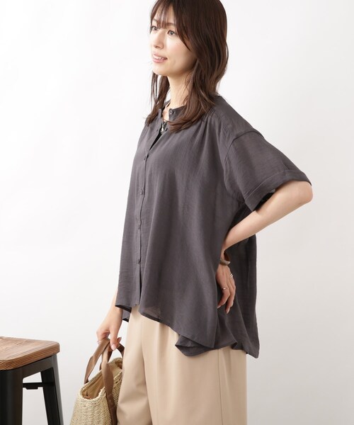 DRESKIP（ドレスキップ）の「◆バンドカラー裾フレアーブラウス（シャツ/ブラウス・レディース・オフホワイト/グレー系その他/グリーン/ライトベージュ・02/03/04）」の13枚目の写真