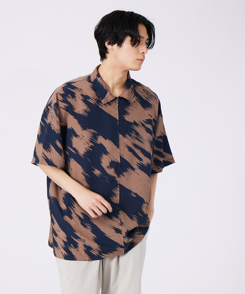 古着風 ヴィンテージ オーバーサイズZIP半袖 総柄シャツ（シャツ