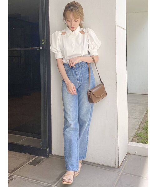 dazzlin（ダズリン）の「カットアウトデザインブラウス（シャツ/ブラウス・レディース・ブラウン/オフホワイト/ベージュ・FREE）」の22枚目の写真