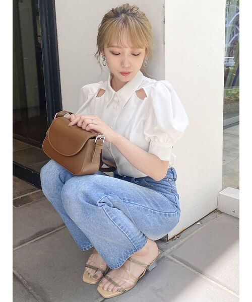 dazzlin（ダズリン）の「カットアウトデザインブラウス（シャツ/ブラウス・レディース・ブラウン/オフホワイト/ベージュ・FREE）」の17枚目の写真