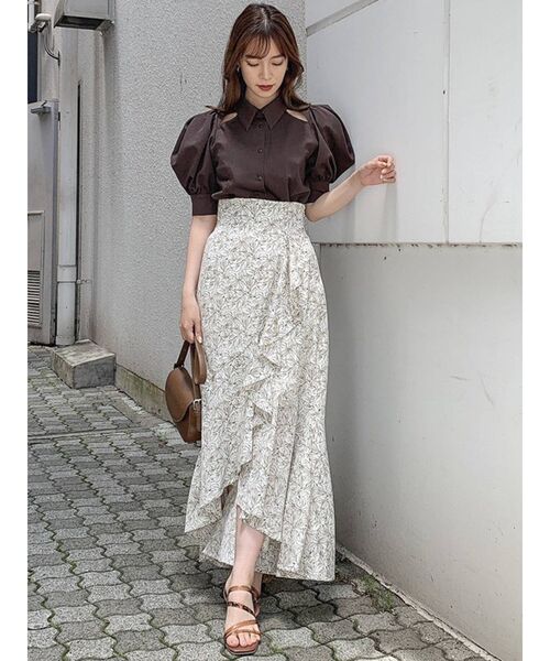 dazzlin（ダズリン）の「カットアウトデザインブラウス（シャツ/ブラウス・レディース・ブラウン/オフホワイト/ベージュ・FREE）」の7枚目の写真