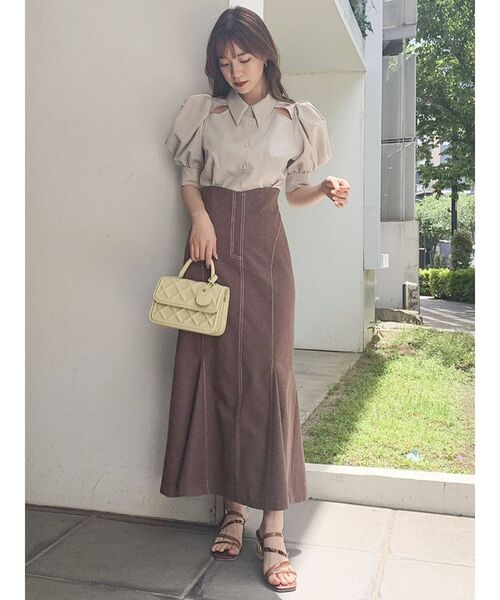 dazzlin（ダズリン）の「カットアウトデザインブラウス（シャツ/ブラウス・レディース・ブラウン/オフホワイト/ベージュ・FREE）」の8枚目の写真